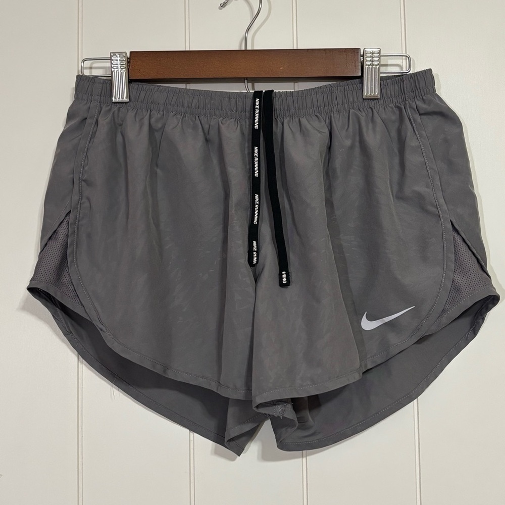 Nike Women's Dri Fit Running Shorts size M